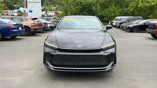 2025 Toyota Crown XLE