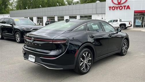 2025 Toyota Crown XLE