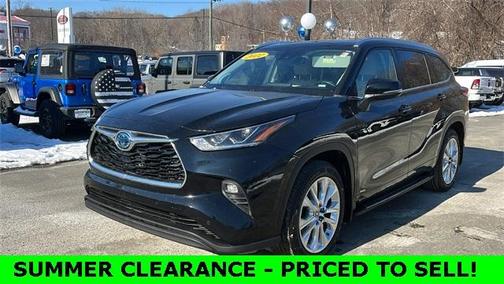2022 Toyota Highlander Hybrid Limited