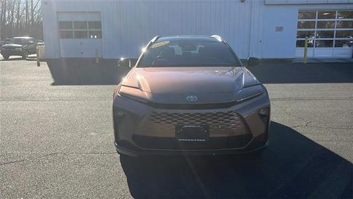 2025 Toyota Crown Signia Limited