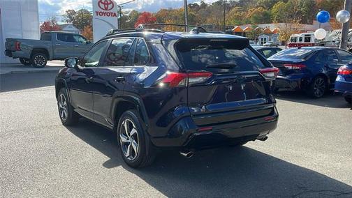 2022 Toyota RAV4 Prime SE