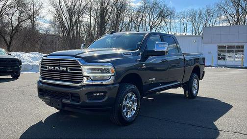 2024 RAM 2500 Laramie Crew Cab 4x4 6'4' Box