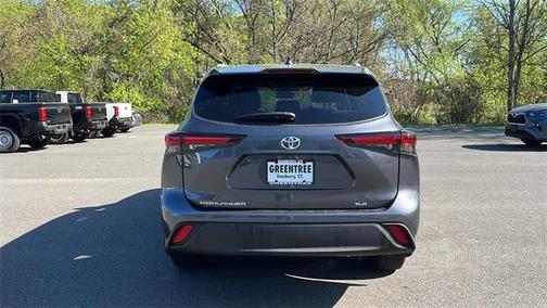 2024 Toyota Highlander XLE