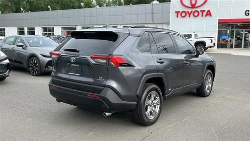 2024 Toyota RAV4 Hybrid LE
