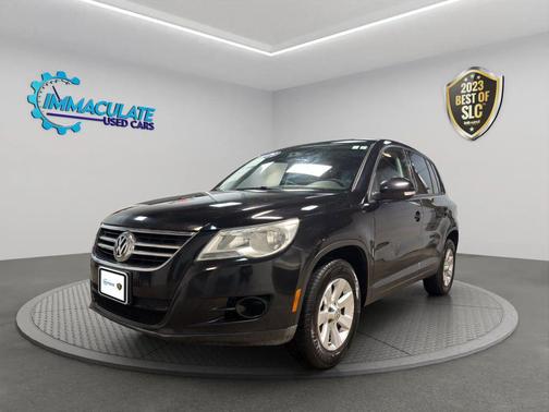 2009 Volkswagen Tiguan Base
