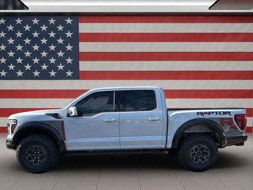 2025 Ford F-150 Raptor R