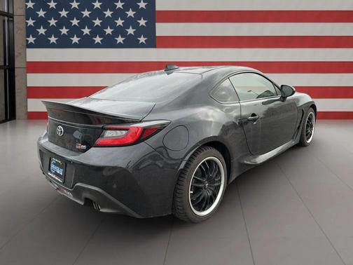 2022 Toyota GR86 Premium