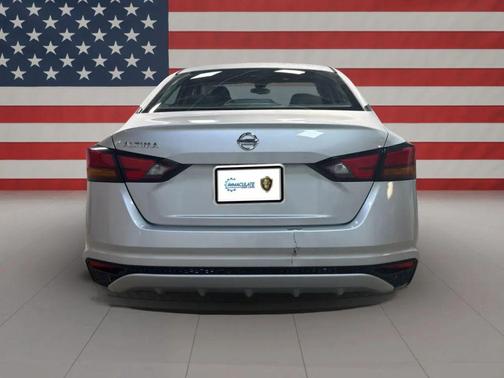 2022 Nissan Altima S FWD