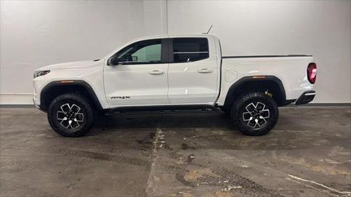 2023 GMC Canyon AT4X