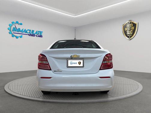 2017 Chevrolet Sonic LS