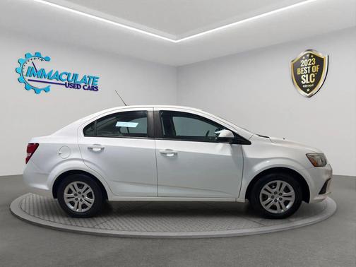 2017 Chevrolet Sonic LS