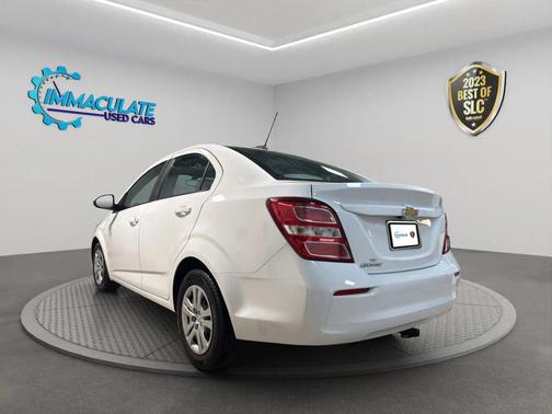 2017 Chevrolet Sonic LS