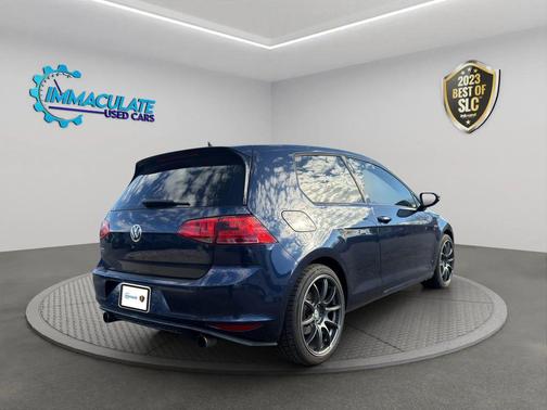 2015 Volkswagen Golf GTI 2.0T S 4-Door