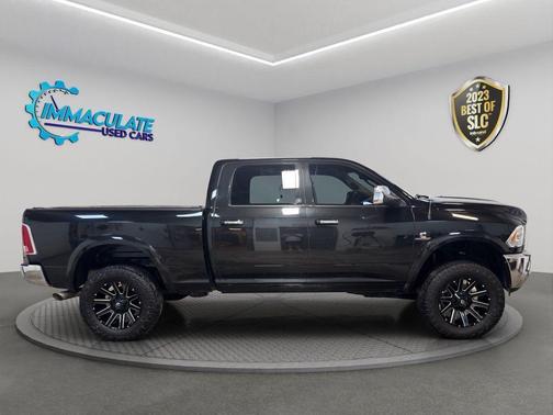 Black Clearcoat 2018 RAM 2500 Laramie