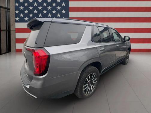 2022 GMC Yukon 4WD AT4