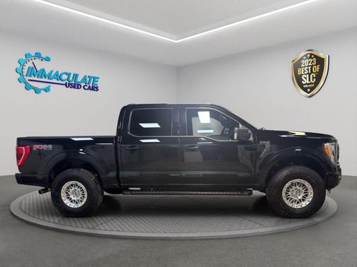 Agate Black Metallic 2023 Ford F-150 XLT