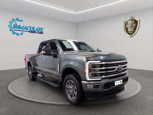 Carbonized Gray Metallic 2025 Ford F-250 Platinum