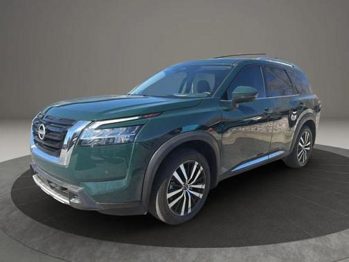 2024 Nissan Pathfinder Platinum FWD