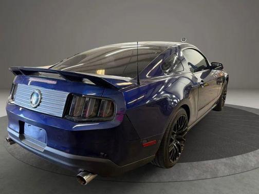 Kona Blue Metallic 2012 Ford Mustang GT Premium