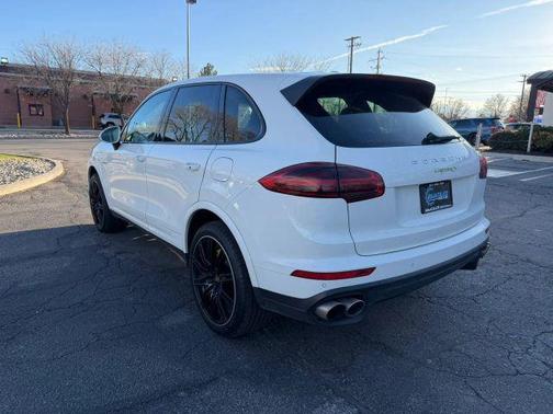 2018 Porsche Cayenne Cayenne S E-Hybrid