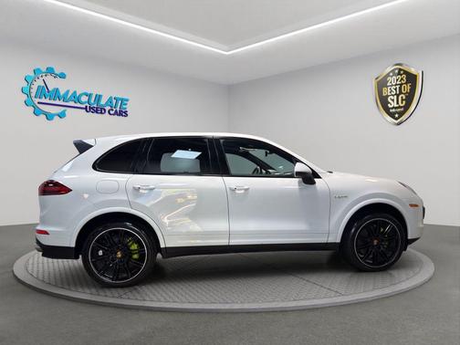 2018 Porsche Cayenne Cayenne S E-Hybrid