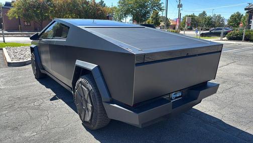 2024 Tesla Cybertruck Cyberbeast