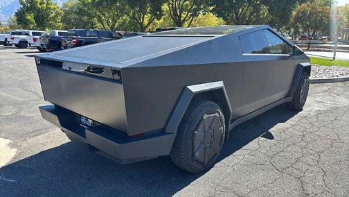 2024 Tesla Cybertruck Cyberbeast