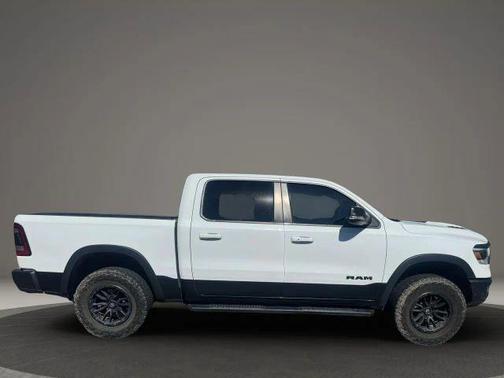 Bright White Clearcoat 2019 RAM 1500 Rebel