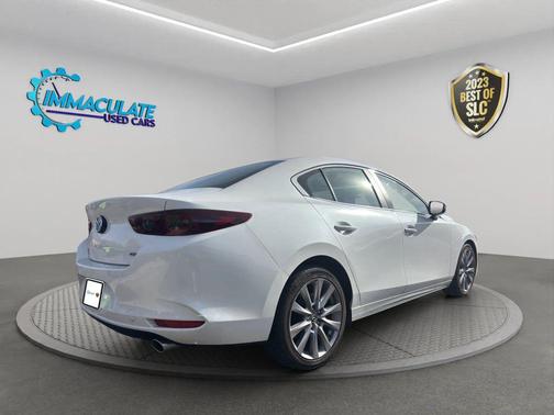 2021 Mazda Mazda3 AWD w/Select Package