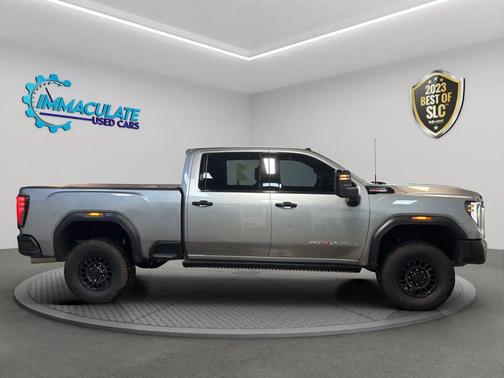 2024 GMC Sierra 2500 AT4X