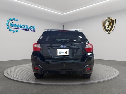Crystal Black Silica 2017 Subaru Crosstrek 2.0i Premium