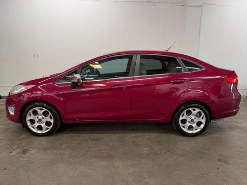 2011 Ford Fiesta SEL