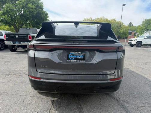 Baltic Gray Metallic Clearcoat 2025 Jeep Wagoneer S Launch Edition