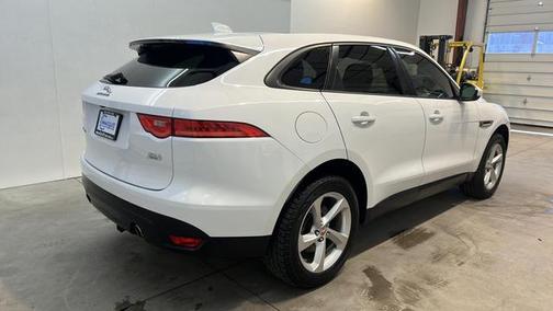 2017 Jaguar F-PACE 35t Premium