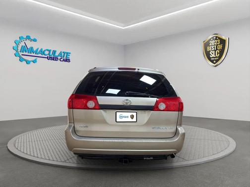 2009 Toyota Sienna CE