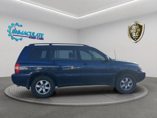 2002 Toyota Highlander Base