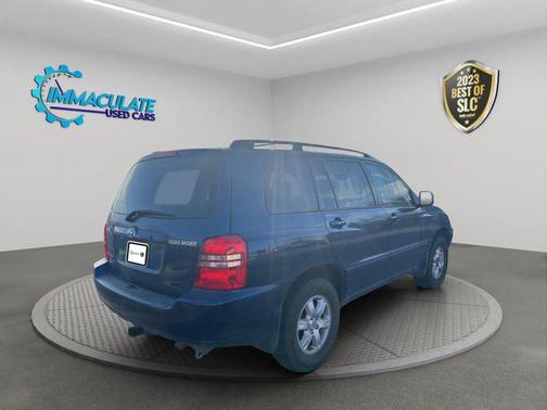 2002 Toyota Highlander Base