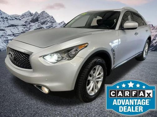 2017 INFINITI QX70 Base