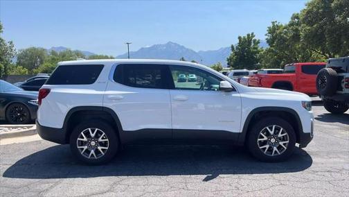 2023 GMC Acadia AWD SLE