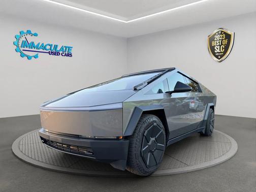 2024 Tesla Cybertruck Cyberbeast