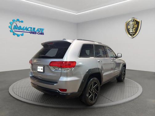 2016 Jeep Grand Cherokee Laredo