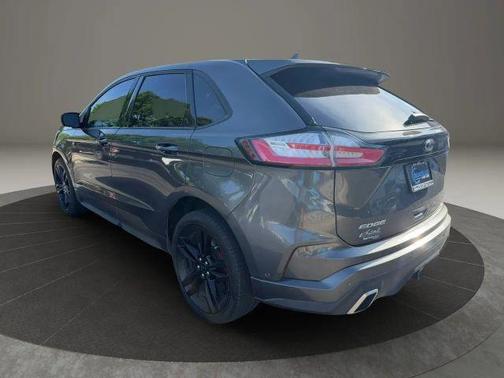 Magnetic Metallic 2019 Ford Edge ST