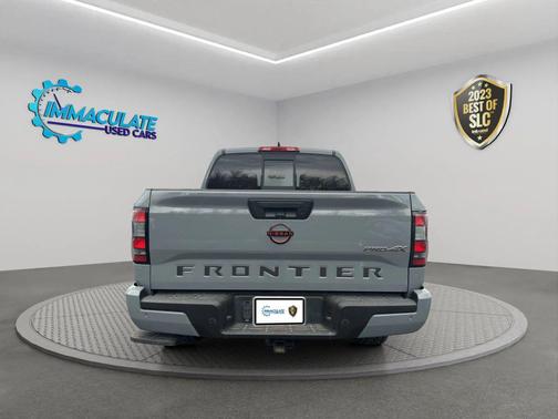 2022 Nissan Frontier PRO-4X