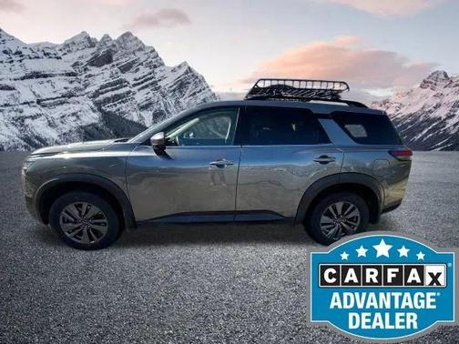 2022 Nissan Pathfinder SV 4WD