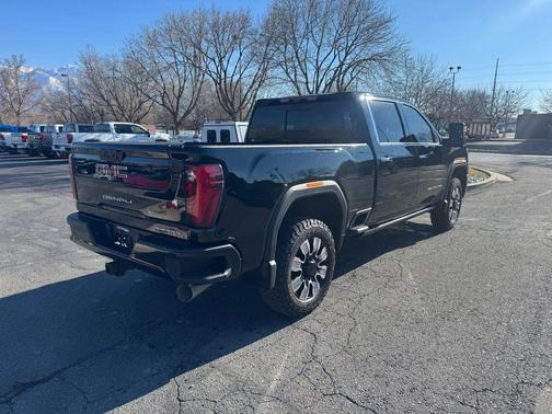 2024 GMC Sierra 3500 Denali