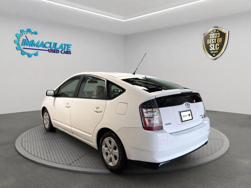 2005 Toyota Prius Base