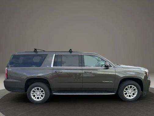 2020 GMC Yukon XL SLT