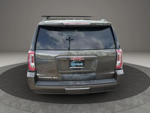 2020 GMC Yukon XL SLT