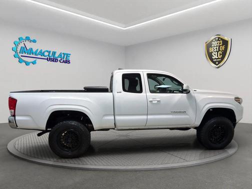 2016 Toyota Tacoma SR5