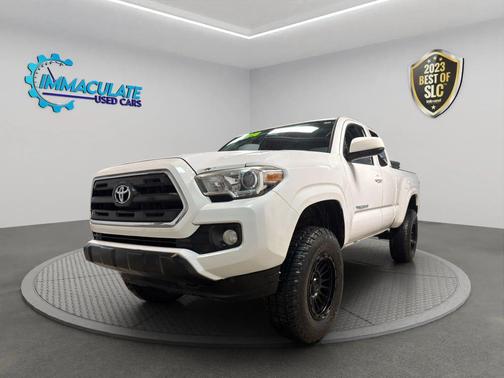 2016 Toyota Tacoma SR5